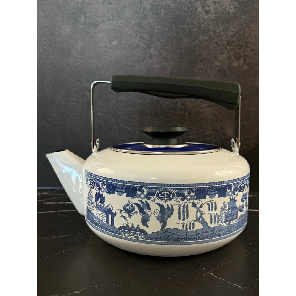 Vintage 1960s Howard Holt Blue Willow Tea Kettle Porcelainized Steel